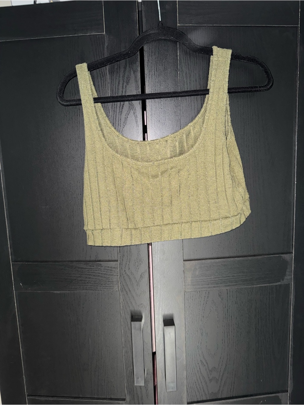 Ribbed Scoop-Neck Cropped Tank Top - Olive Green